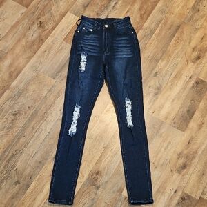 👖U.W.J. JEANS Stylish Distressed Skinny Jeans